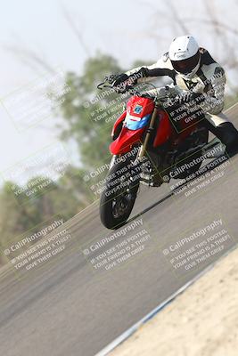 media/Sep-20-2025-TrackDaz (Sat) [[27f0cde673]]/B Group/1120am (Turn 2)/
